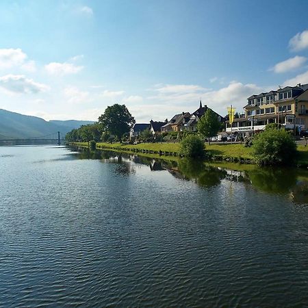 Bed and Breakfast Sonnenuhr Bernkastel-Kues Exterior foto